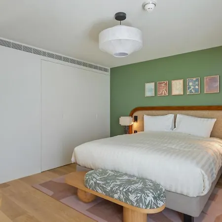 Σπίτι διακοπών 1-bedroom Townhouse With Rooftop In *